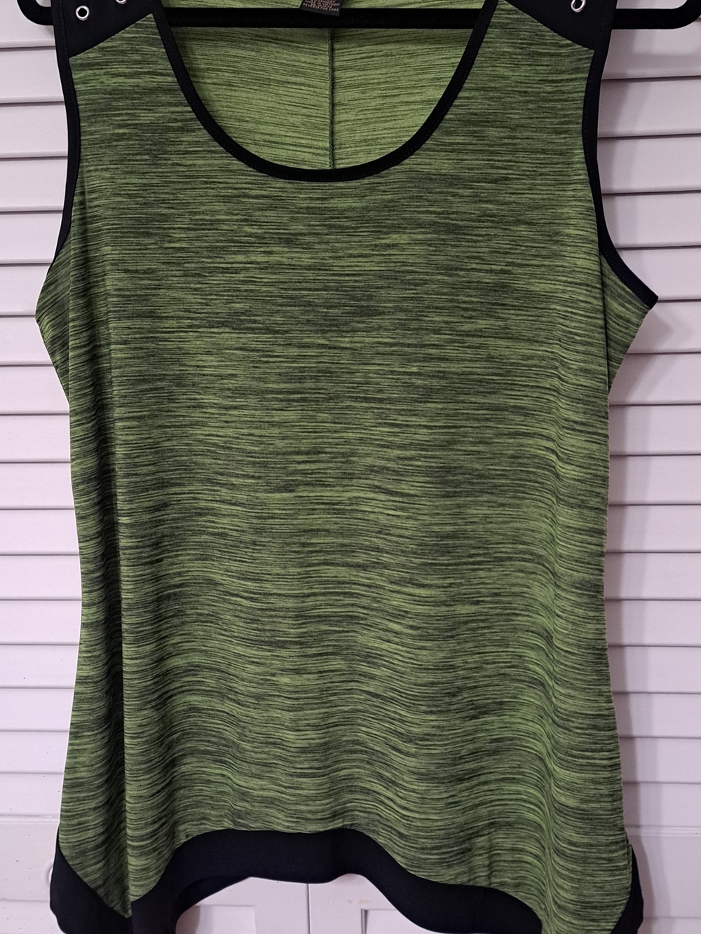 Susan Lawrence Green Space-Dye Tank with Black Trim
